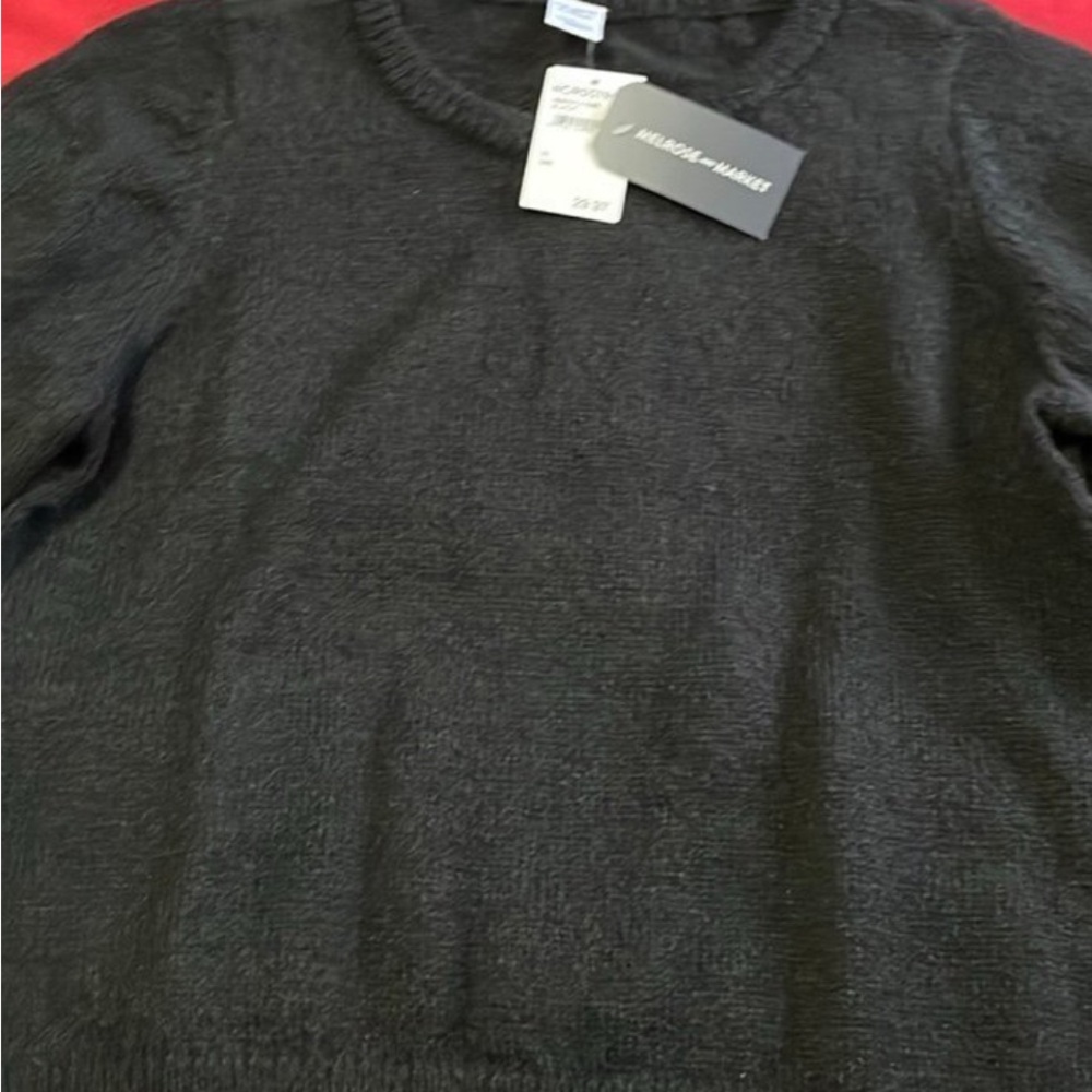 Melrose and Market 
Black Crewneck Sweater